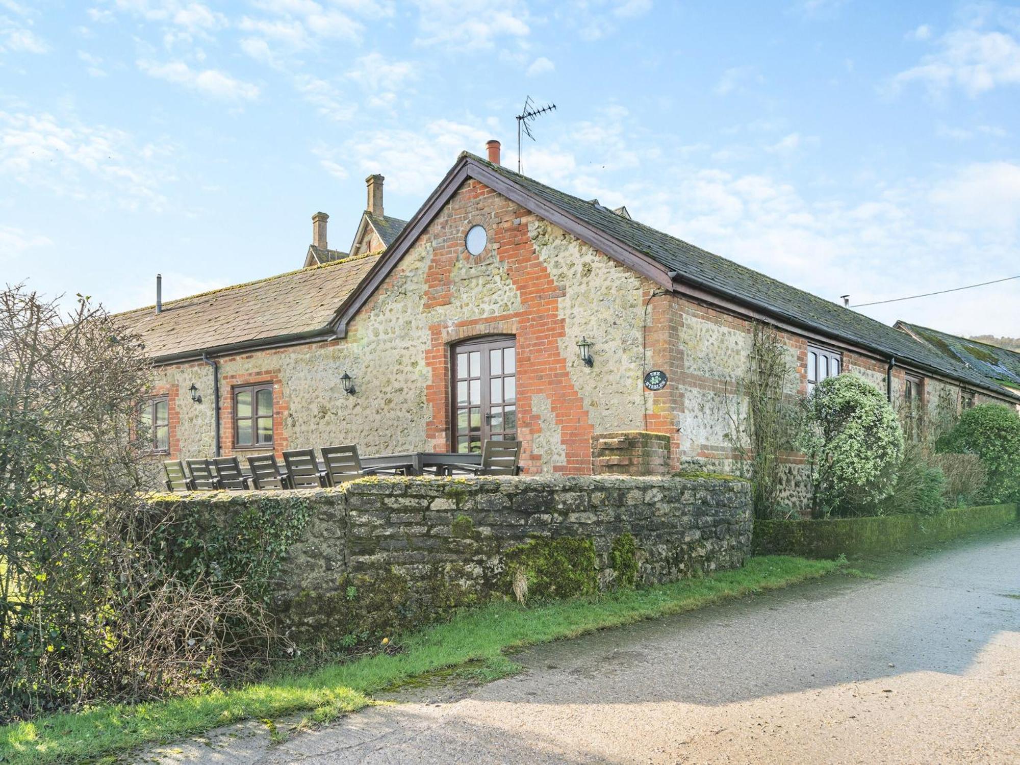 The Stables Villa Ansty  ภายนอก รูปภาพ