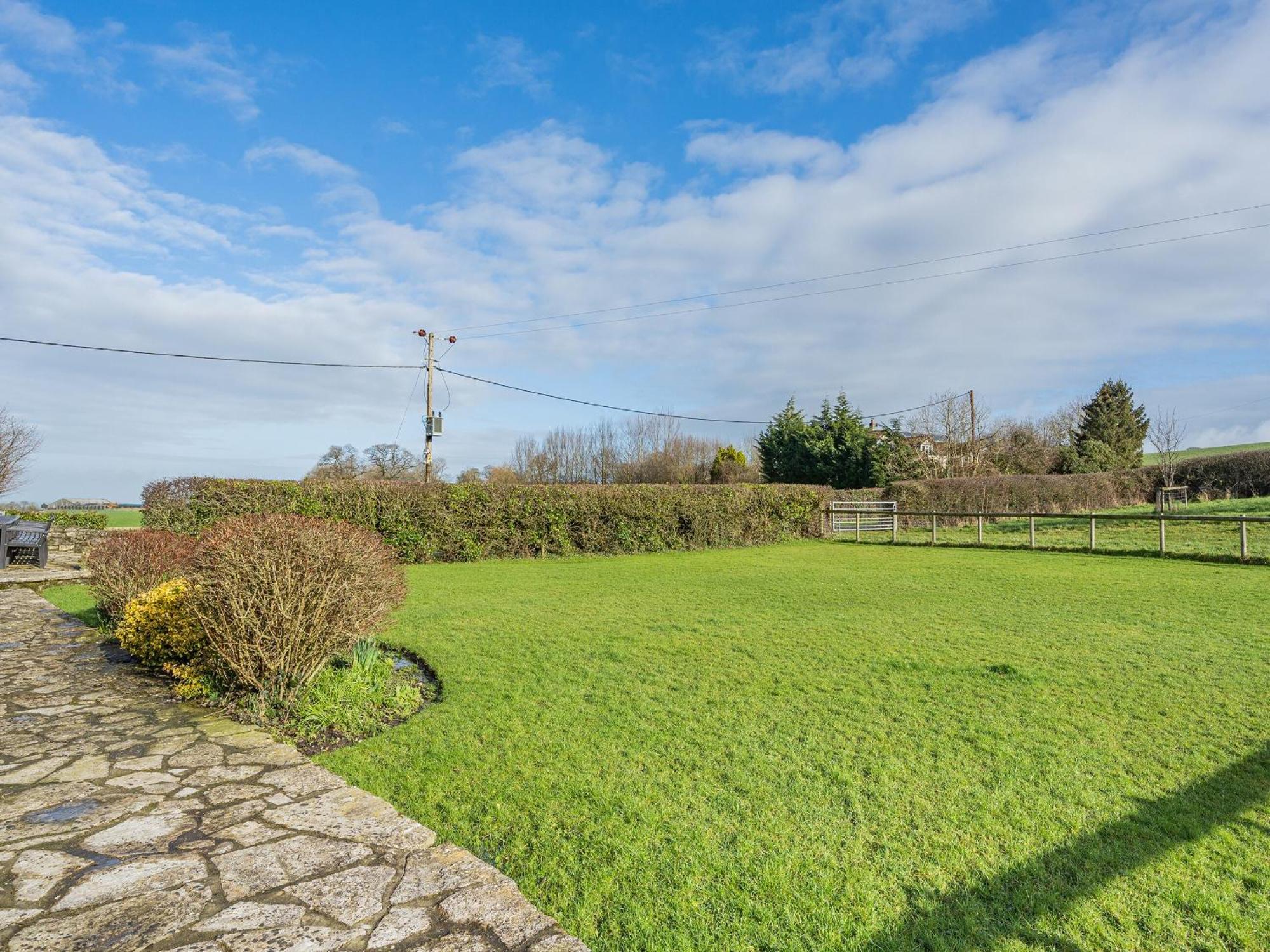 The Stables Villa Ansty  ภายนอก รูปภาพ