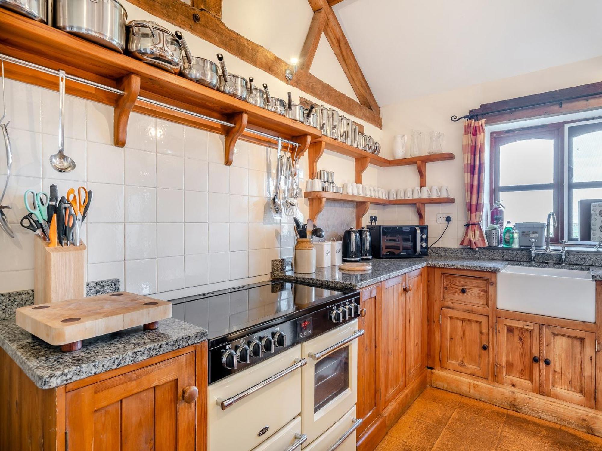The Stables Villa Ansty  ภายนอก รูปภาพ